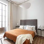 Premium 1 - 2 Bedroom Design Near Merce Square *