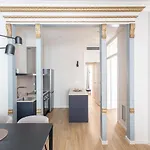 Appartement Premium 1 - 2 Bedroom Design Near Merce Square *