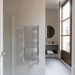 Premium 1 - 2 Bedroom Design Near Merce Square * Barcelone
