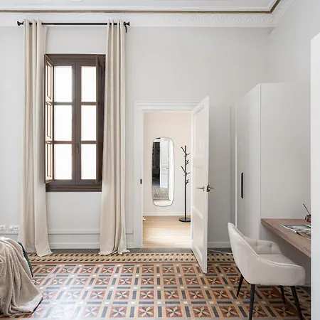 Apartament Premium 1 - 2 Bedroom Design Near Merce Square *