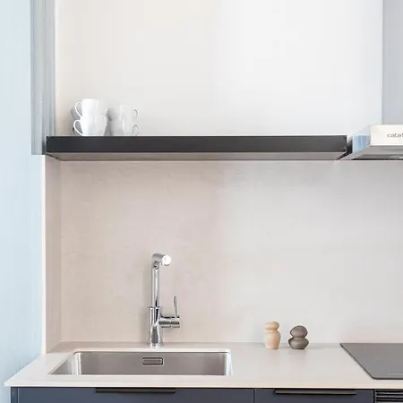 Premium 1 - 2 Bedroom Design Near Merce Square Apartament