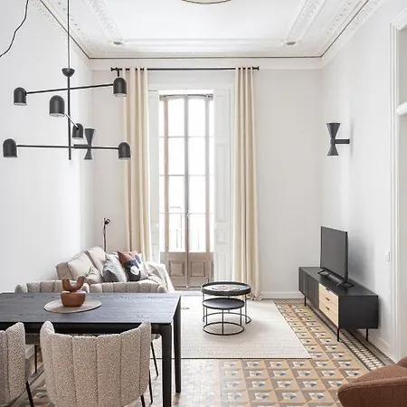 Apartament Premium 1 - 2 Bedroom Design Near Merce Square *