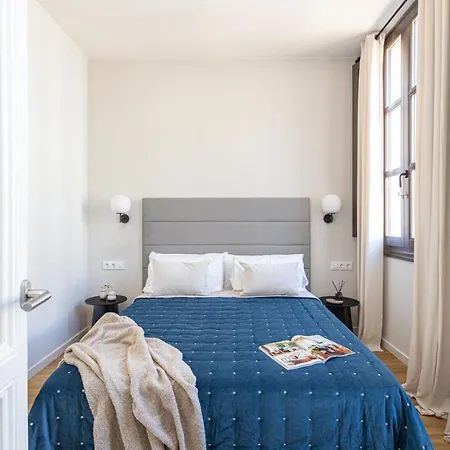 Apartament Premium 1 - 2 Bedroom Design Near Merce Square *